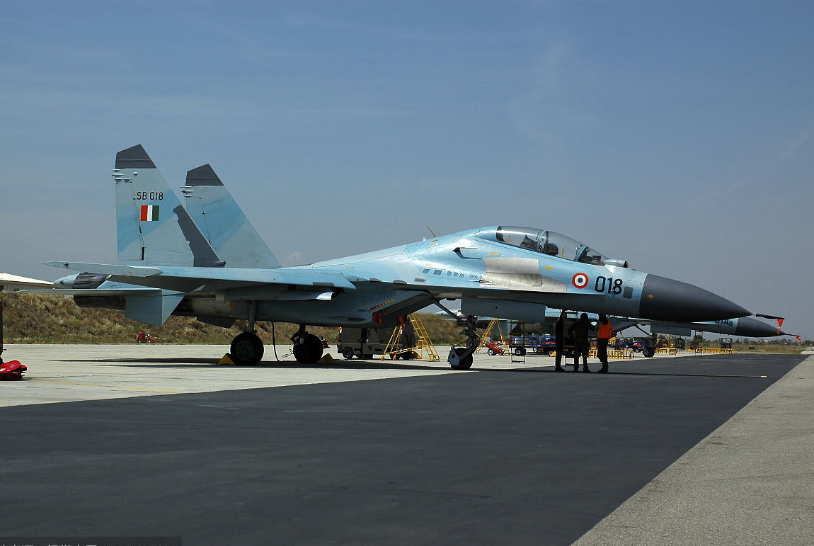 苏-30MKI是印空军主力制空战斗机.jpg