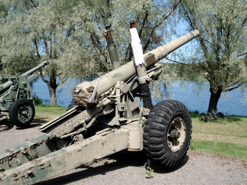 巴基斯坦陆军中甚至曾有英制140毫米榴弹炮这种老古董在役。.jpg